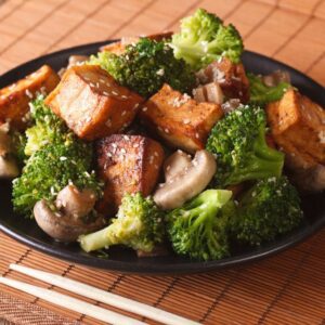 Tofu and broccoli, Meal Prep Vancouver, Food Delivery Vancouver