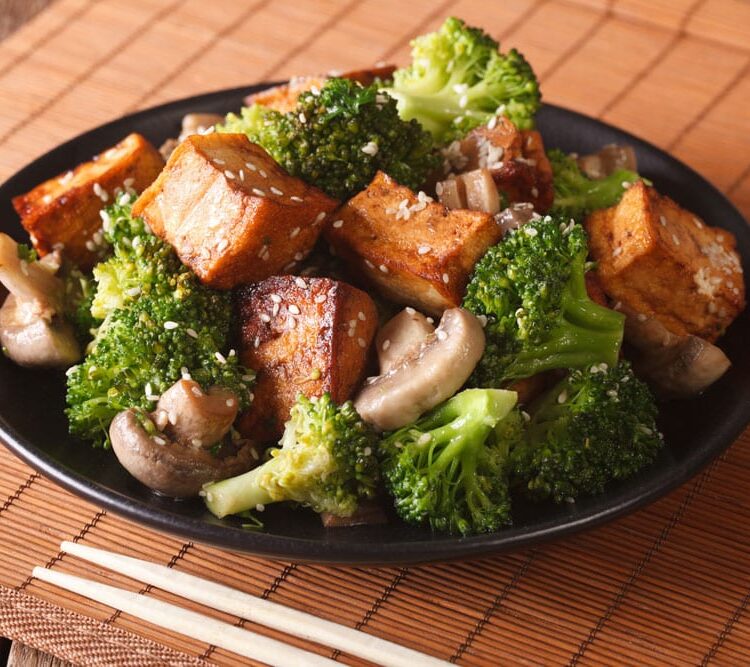 Tofu and broccoli, Meal Prep Vancouver, Food Delivery Vancouver