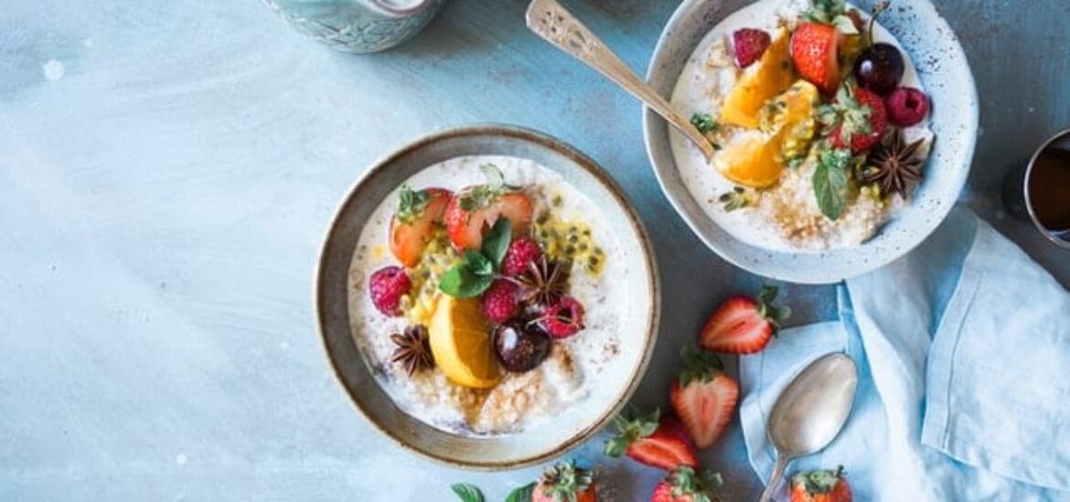 Fruit bowels with oats,6 Tips For Staying Healthy For Busy People, Meal Delivery Vancouver